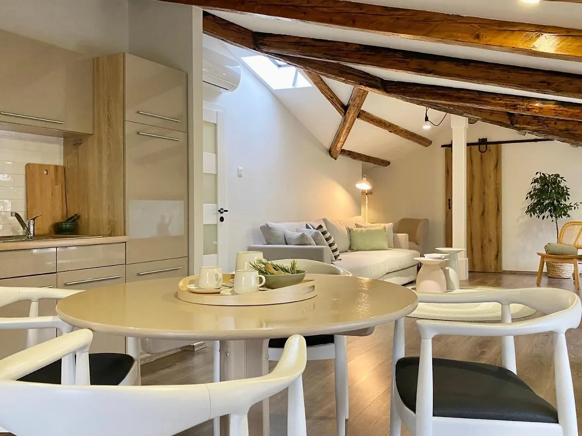 Parentium Loft Center Square Apartment Porec 0*,